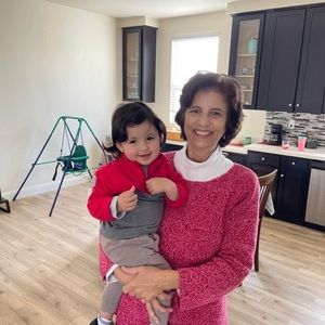 Meet your Posher, Lisa